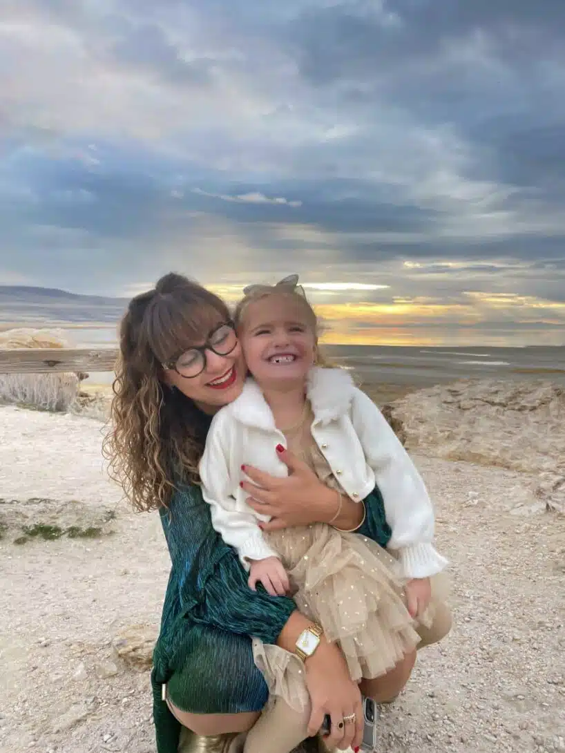 2 elissia au pair utah usa lamerique au pair rotated